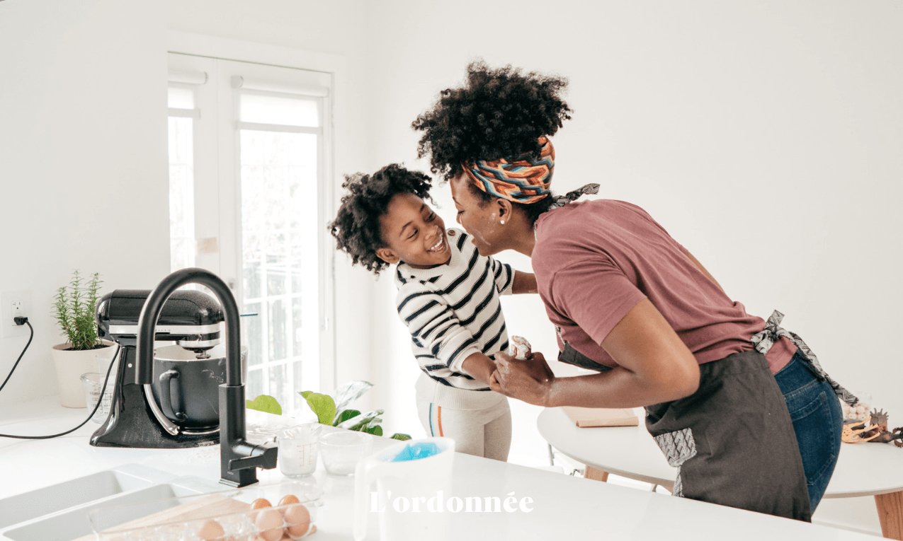 Les accessoires indispensables pour maintenir votre cuisine propre et organisée - L'ordonnée